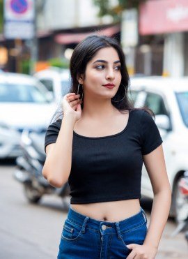 Profile portrait of Aisha